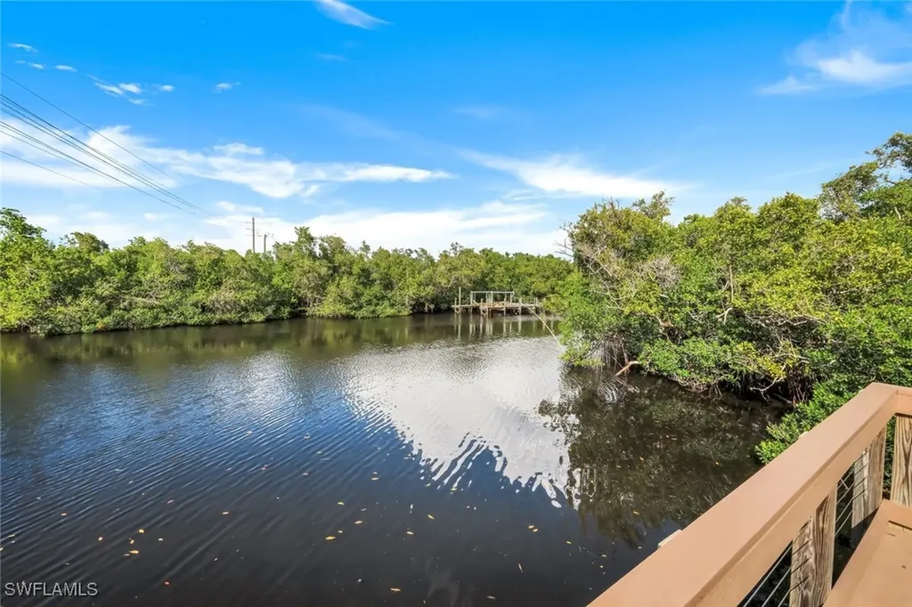 18580 Sandalwood Pointe Fort Myers FL 33908