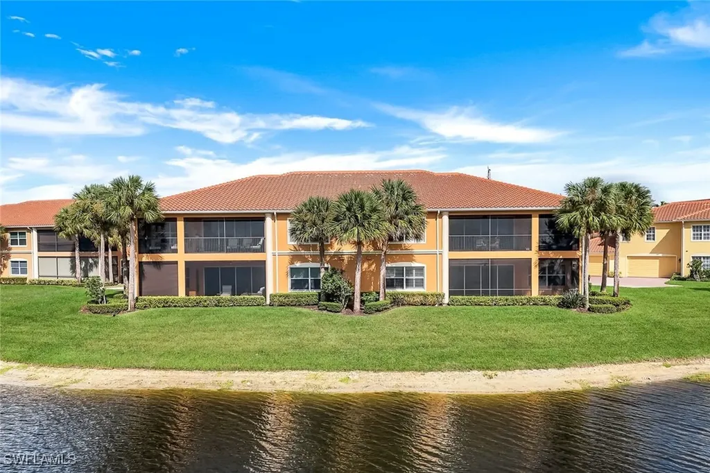 18580 Sandalwood Pointe Fort Myers FL 33908