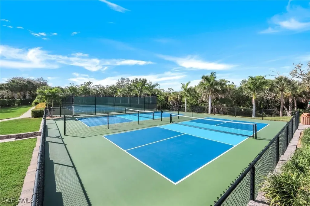 18580 Sandalwood Pointe Fort Myers FL 33908