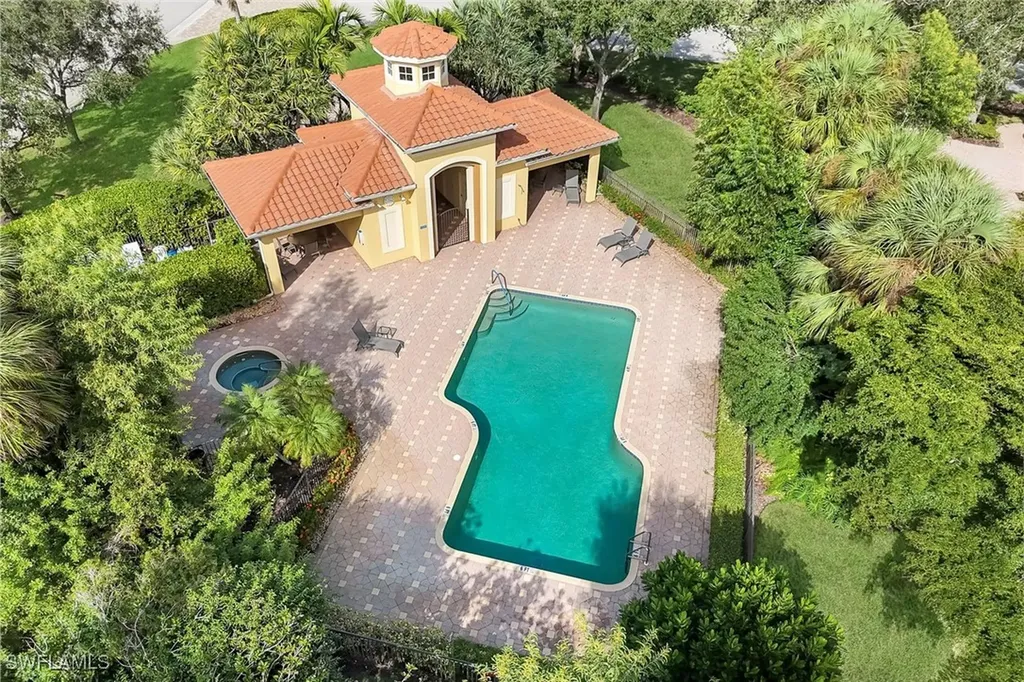 18580 Sandalwood Pointe Fort Myers FL 33908