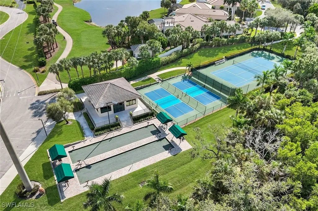 18580 Sandalwood Pointe Fort Myers FL 33908