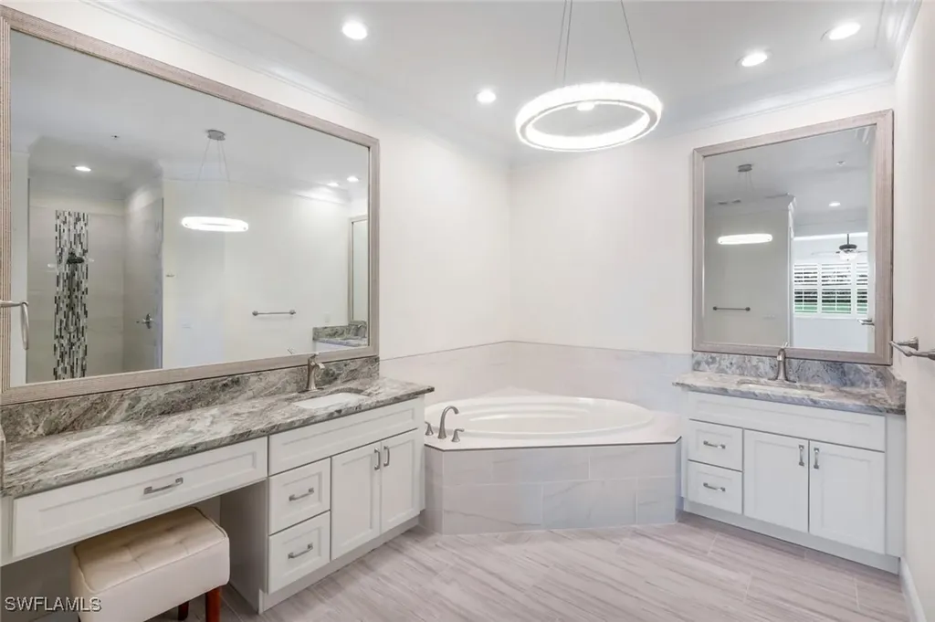 18580 Sandalwood Pointe Fort Myers FL 33908