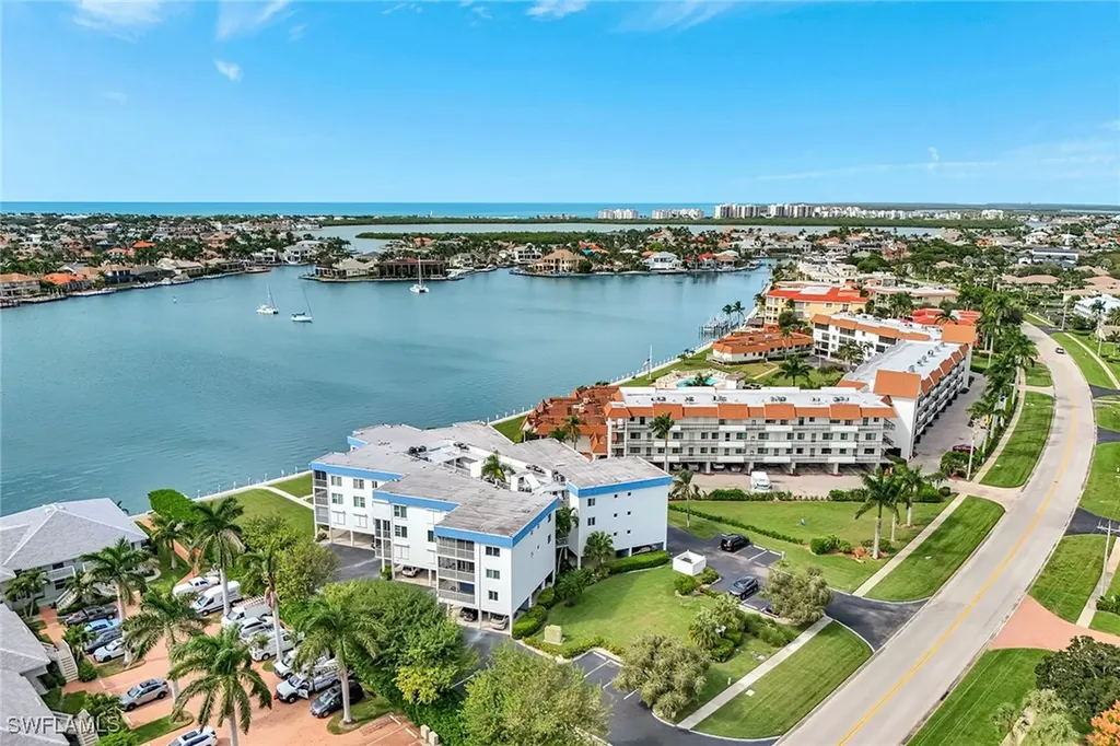 710 W Elkcam Circle Marco Island FL 34145