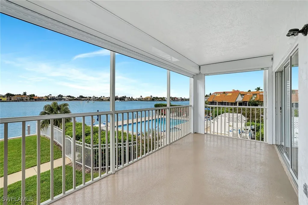 710 W Elkcam Circle Marco Island FL 34145