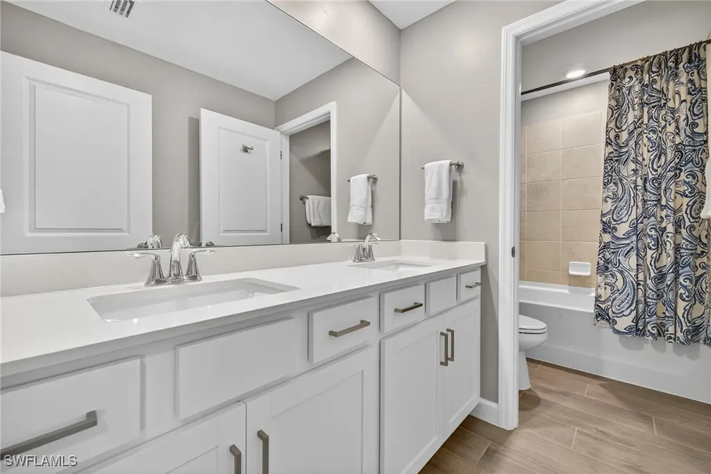 13826 Hunter Oak Drive Fort Myers FL 33913