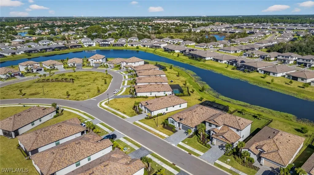 13826 Hunter Oak Drive Fort Myers FL 33913