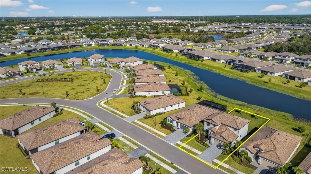 13826 Hunter Oak Drive Fort Myers FL 33913