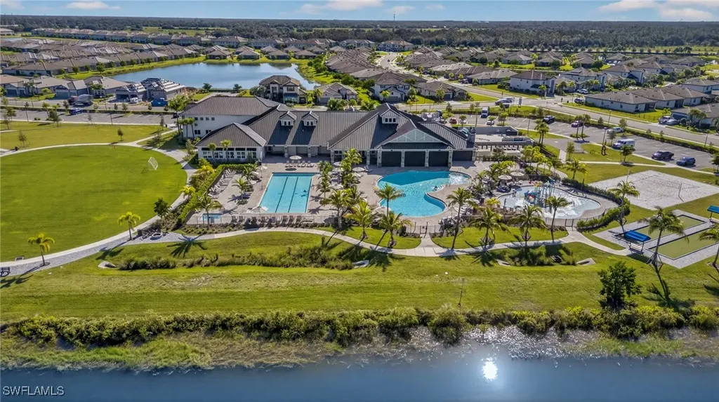 13826 Hunter Oak Drive Fort Myers FL 33913