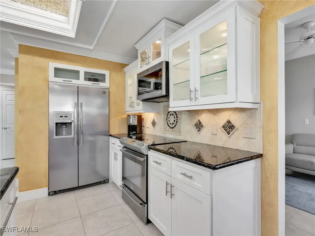 651 Wiggins Lake Drive Naples FL 34110