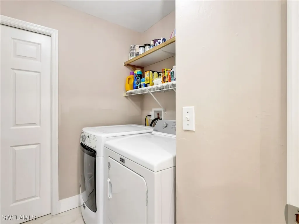 651 Wiggins Lake Drive Naples FL 34110