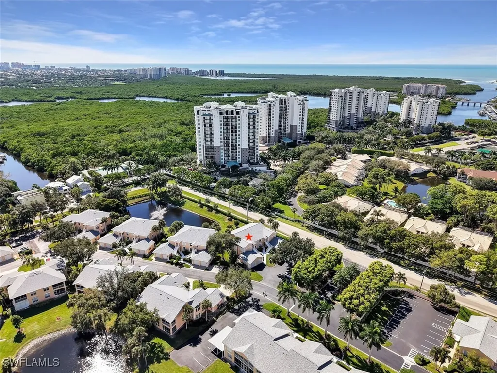 651 Wiggins Lake Drive Naples FL 34110
