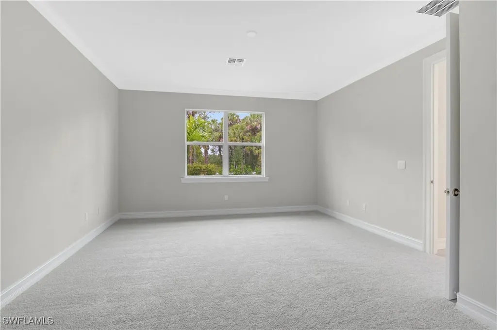 335 Tamarindo Lane Naples FL 34114