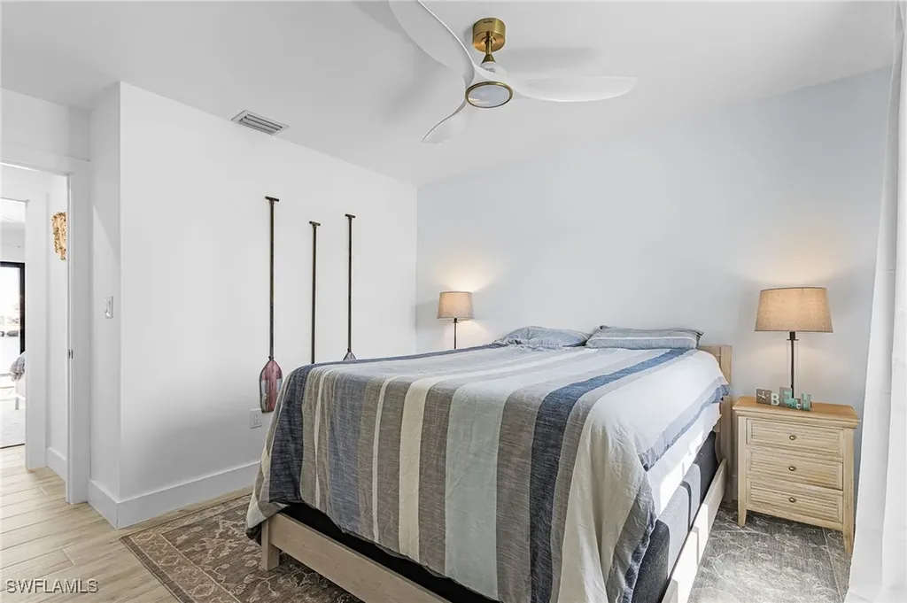 121 Jamaica Drive Naples FL 34113