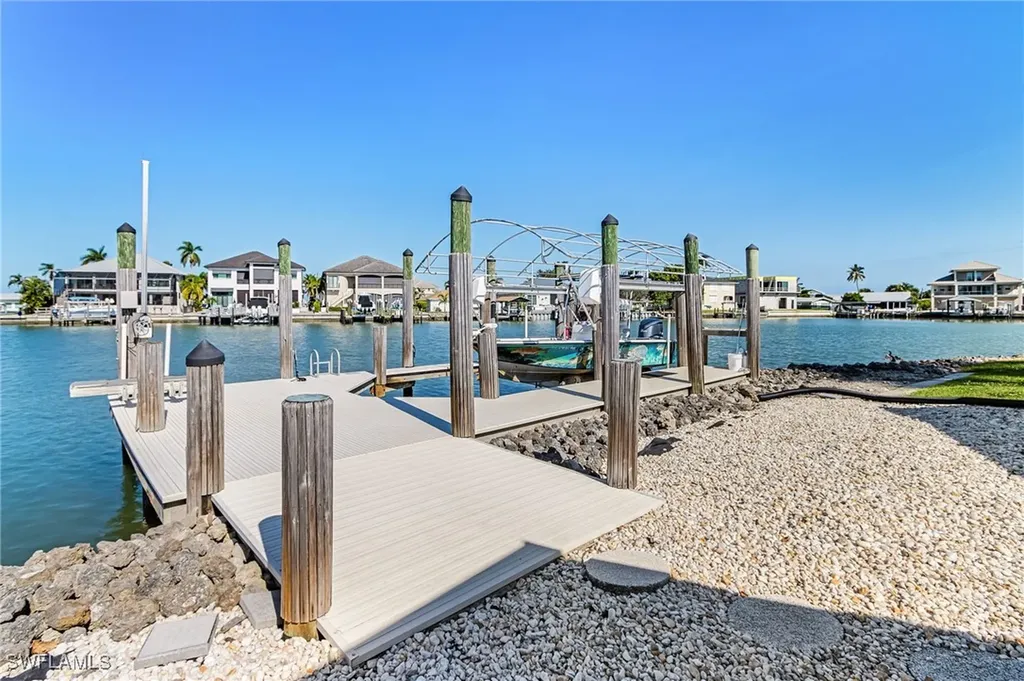 121 Jamaica Drive Naples FL 34113