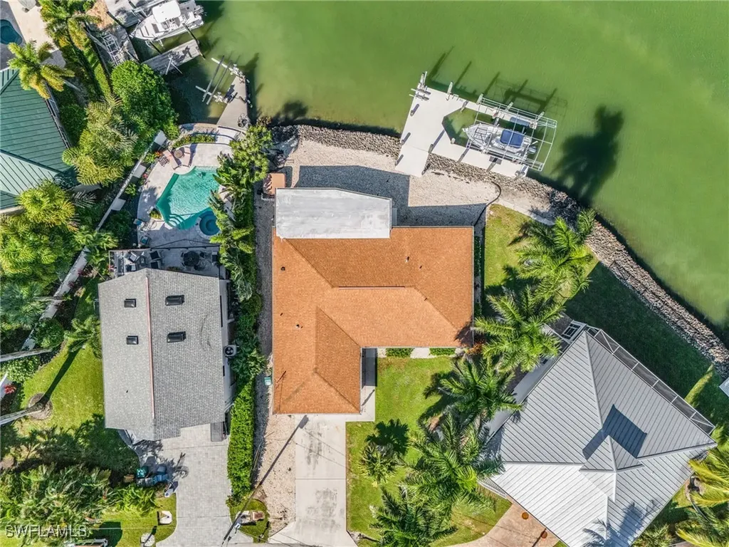 121 Jamaica Drive Naples FL 34113