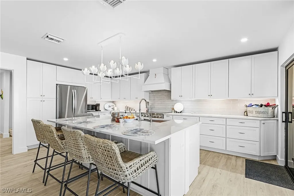 121 Jamaica Drive Naples FL 34113