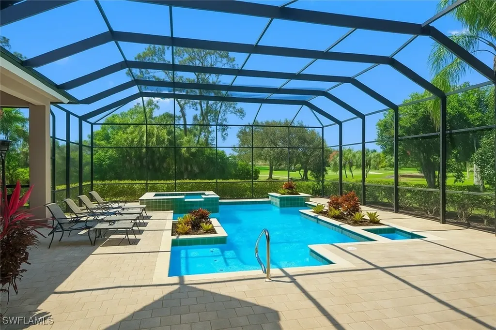 Naples FL, 396 Edgemere Way E