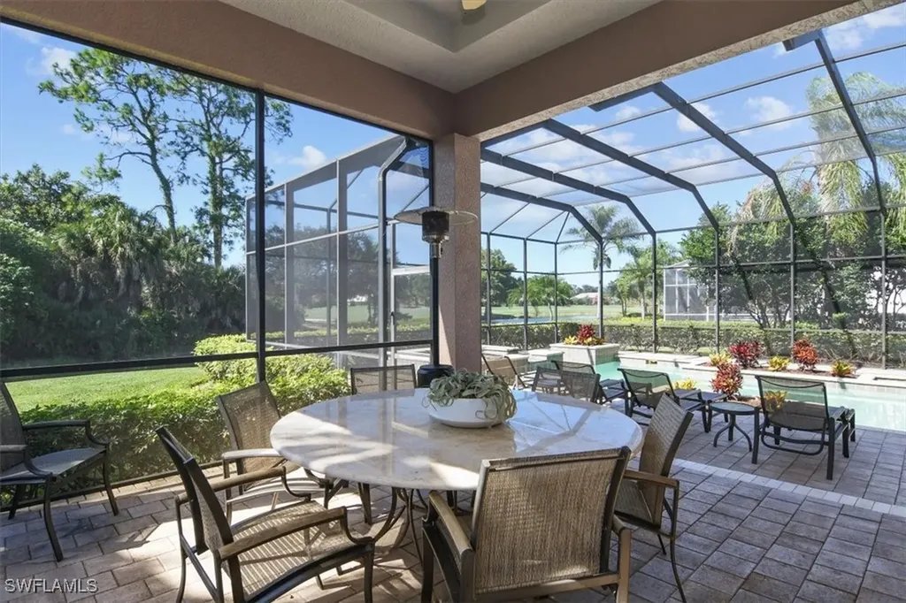 396 Edgemere Way E Naples FL 34105