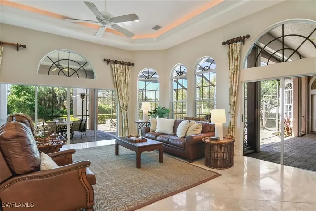 396 Edgemere Way E Naples FL 34105