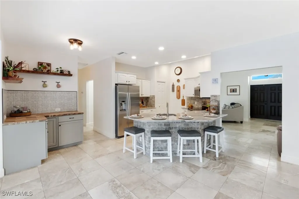 11641 Red Hibiscus Drive Bonita Springs FL 34135