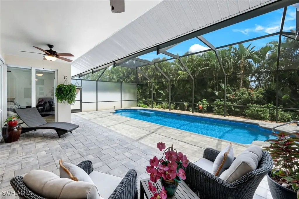 11641 Red Hibiscus Drive Bonita Springs FL 34135