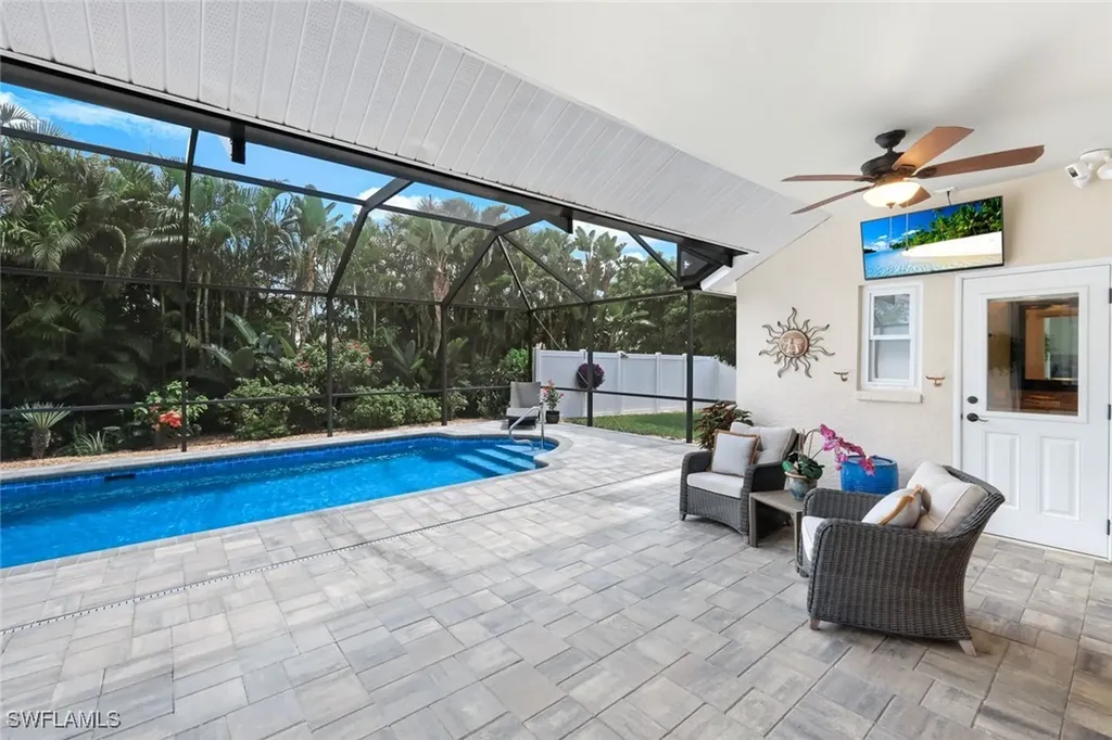 11641 Red Hibiscus Drive Bonita Springs FL 34135