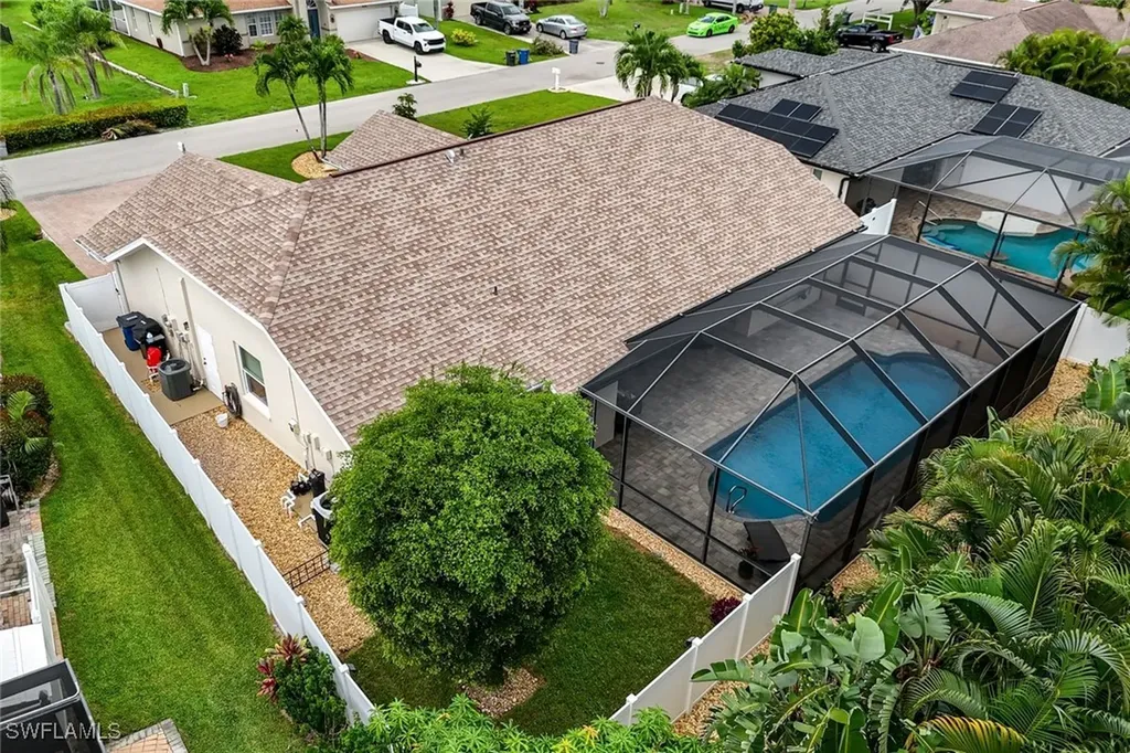 11641 Red Hibiscus Drive Bonita Springs FL 34135