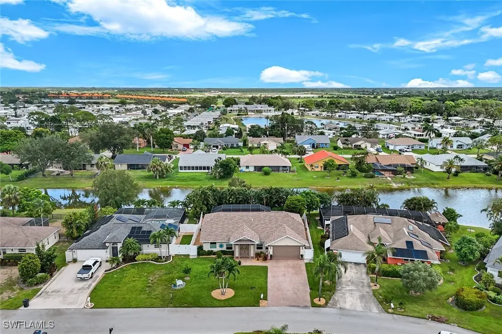 11641 Red Hibiscus Drive Bonita Springs FL 34135