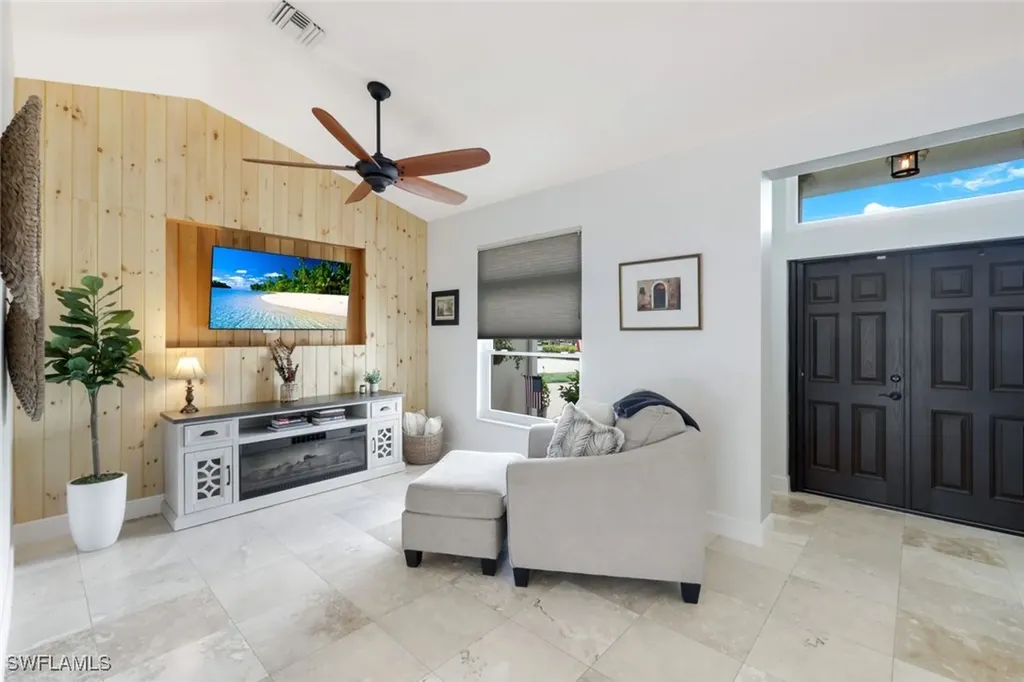 11641 Red Hibiscus Drive Bonita Springs FL 34135