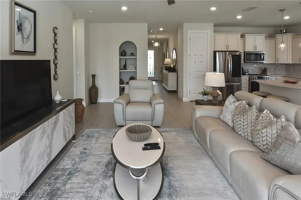 19375 Elston Way Estero FL 33928