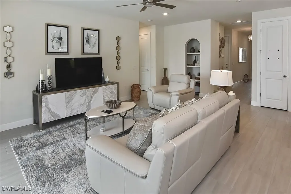 19375 Elston Way Estero FL 33928