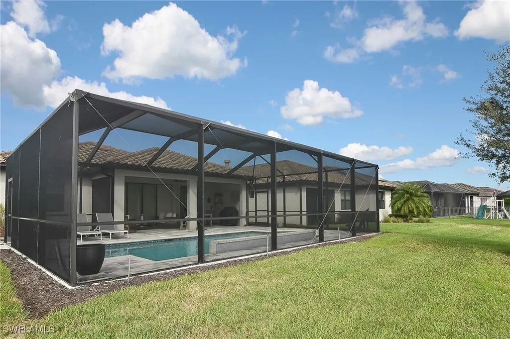 19375 Elston Way Estero FL 33928