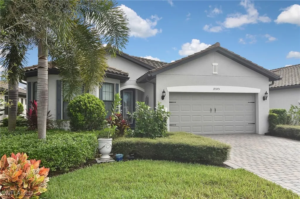 19375 Elston Way Estero FL 33928