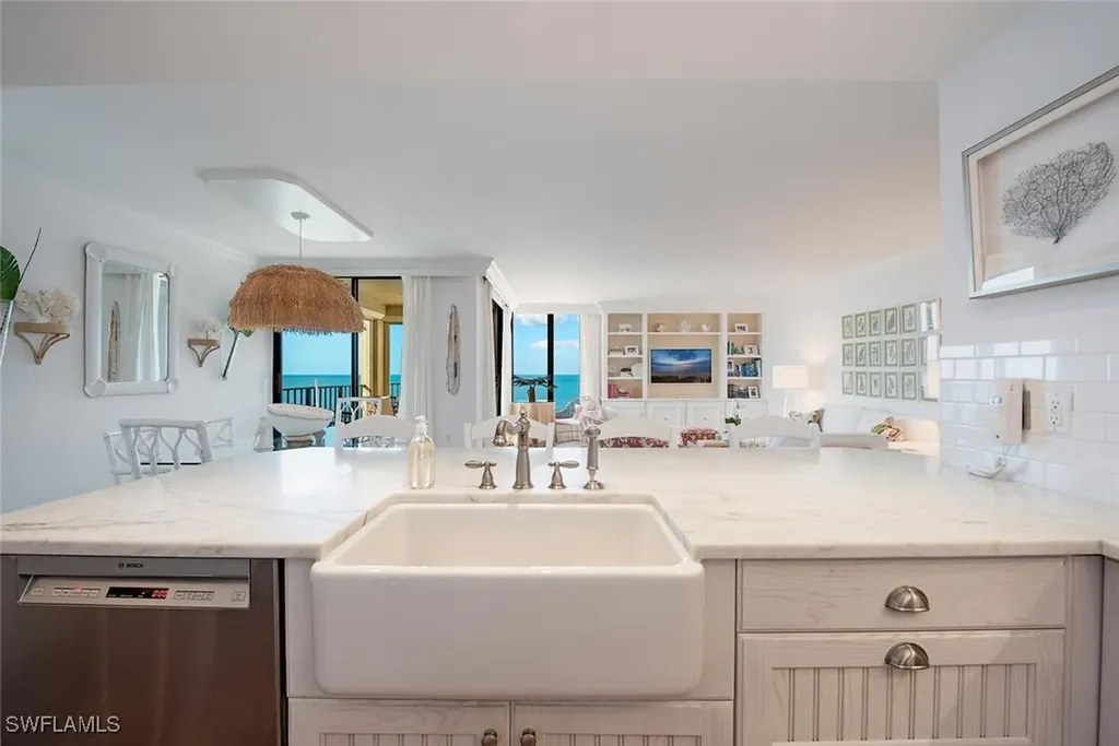3115 Gulf Shore Boulevard N Naples FL 34103