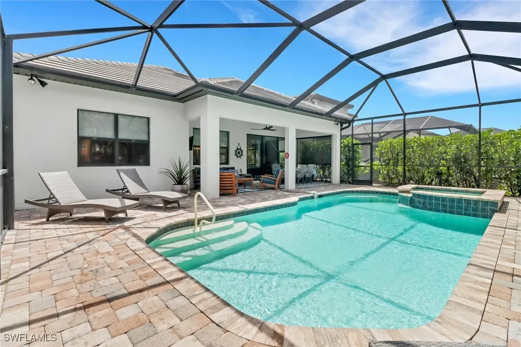 7289 Birchmore Street Naples FL 34109