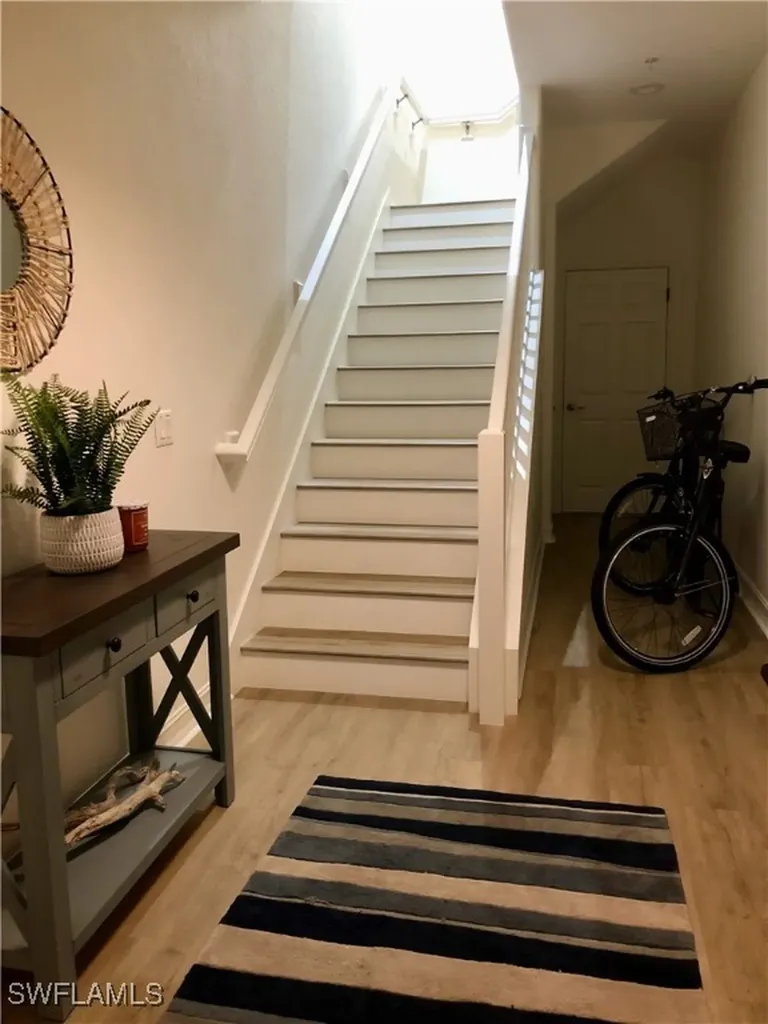 9126 Chula Vista Street Naples FL 34113