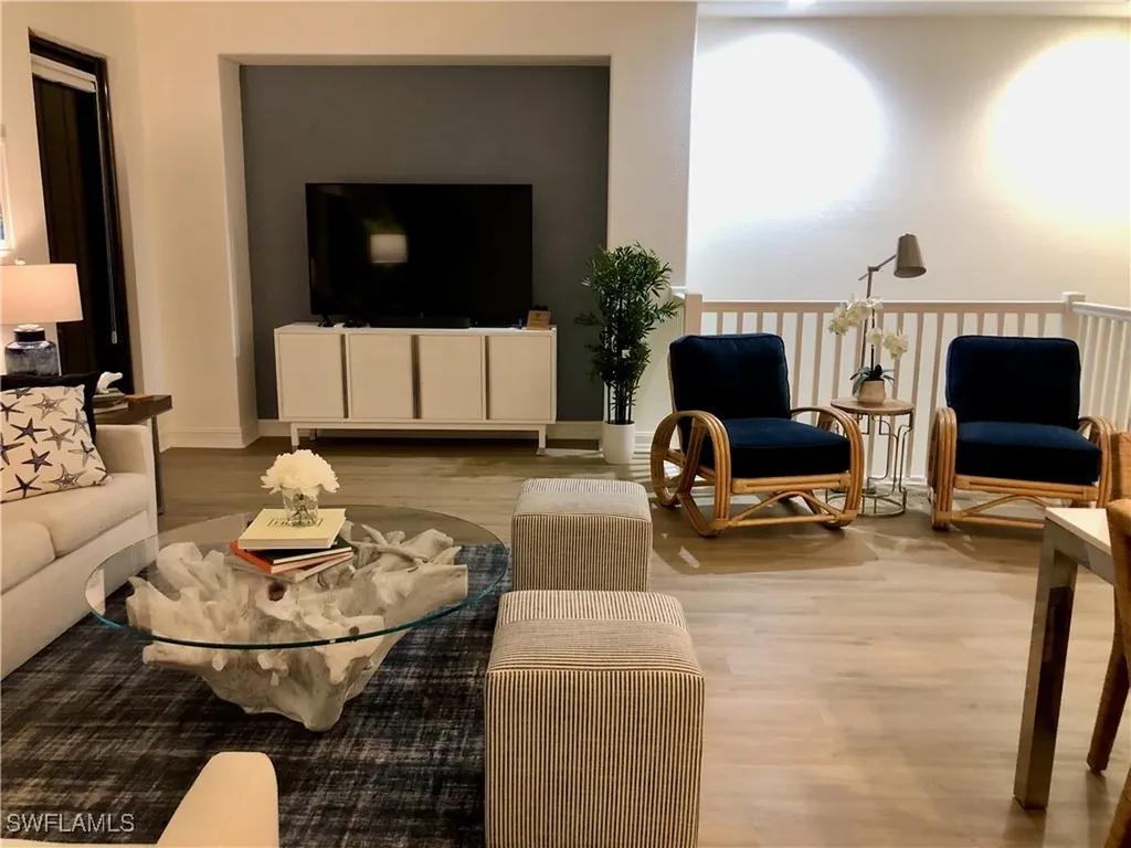 9126 Chula Vista Street Naples FL 34113