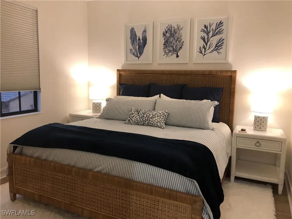 9126 Chula Vista Street Naples FL 34113