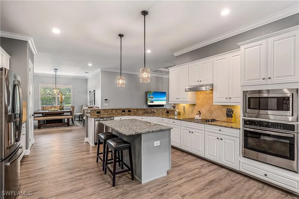 28525 Longford Court Bonita Springs FL 34135