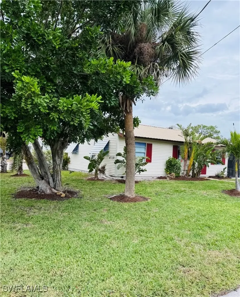 4728 Jackfish Street Bonita Springs FL 34134