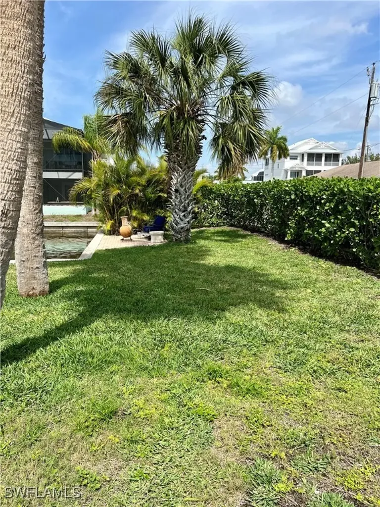 4728 Jackfish Street Bonita Springs FL 34134