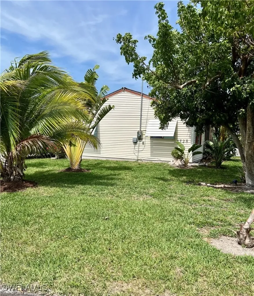 4728 Jackfish Street Bonita Springs FL 34134