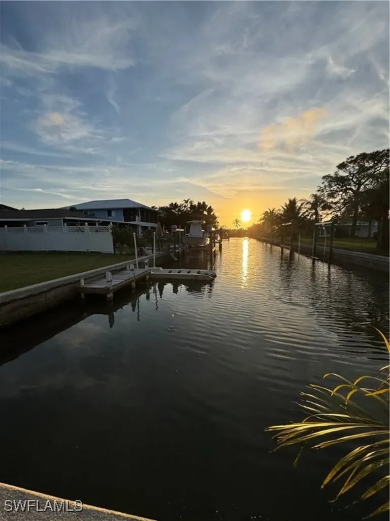 4728 Jackfish Street Bonita Springs FL 34134