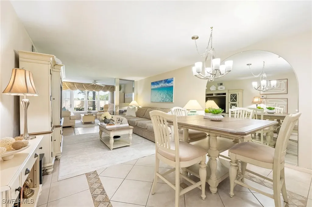 4085 Northlight Drive Naples FL 34112