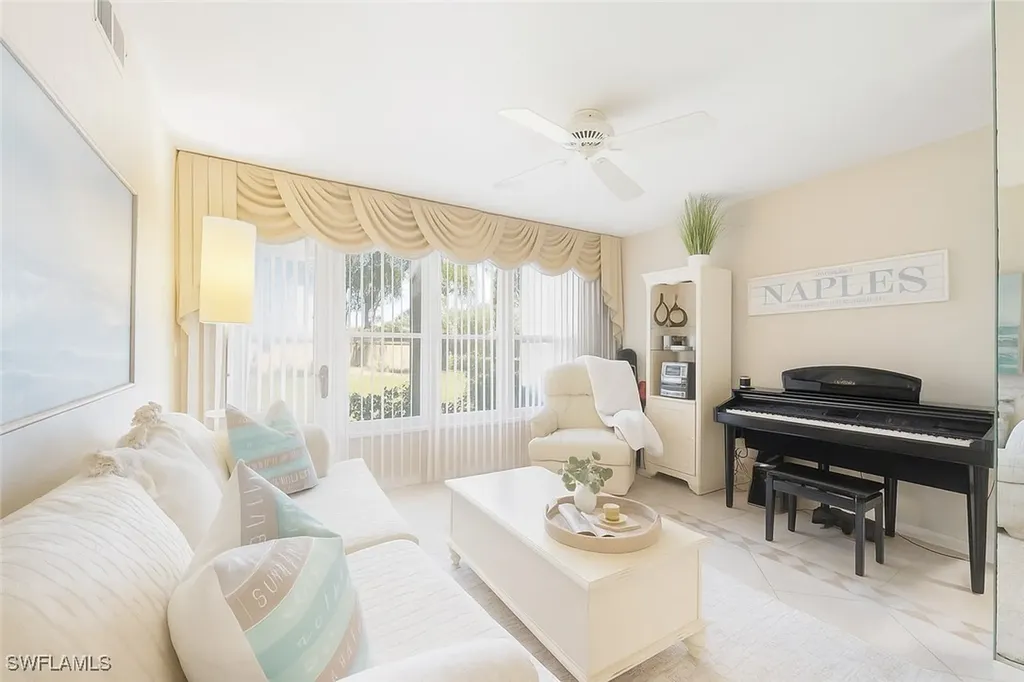 4085 Northlight Drive Naples FL 34112