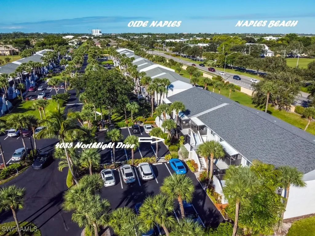 4085 Northlight Drive Naples FL 34112