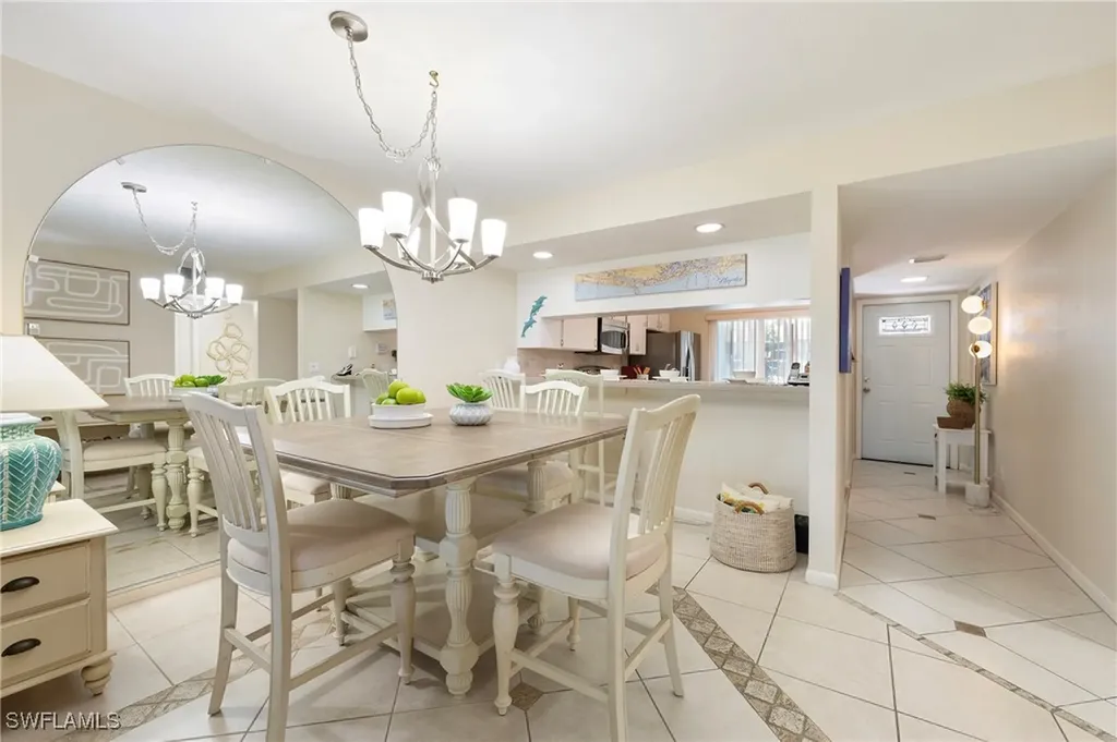 4085 Northlight Drive Naples FL 34112