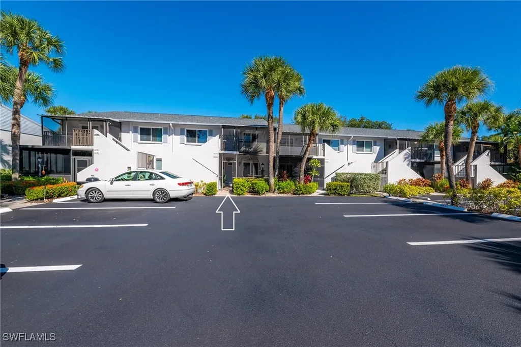 4085 Northlight Drive Naples FL 34112