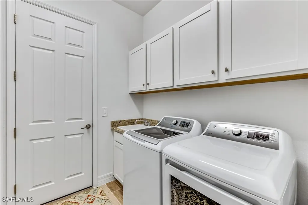 28081 Foxrock Court Bonita Springs FL 34135