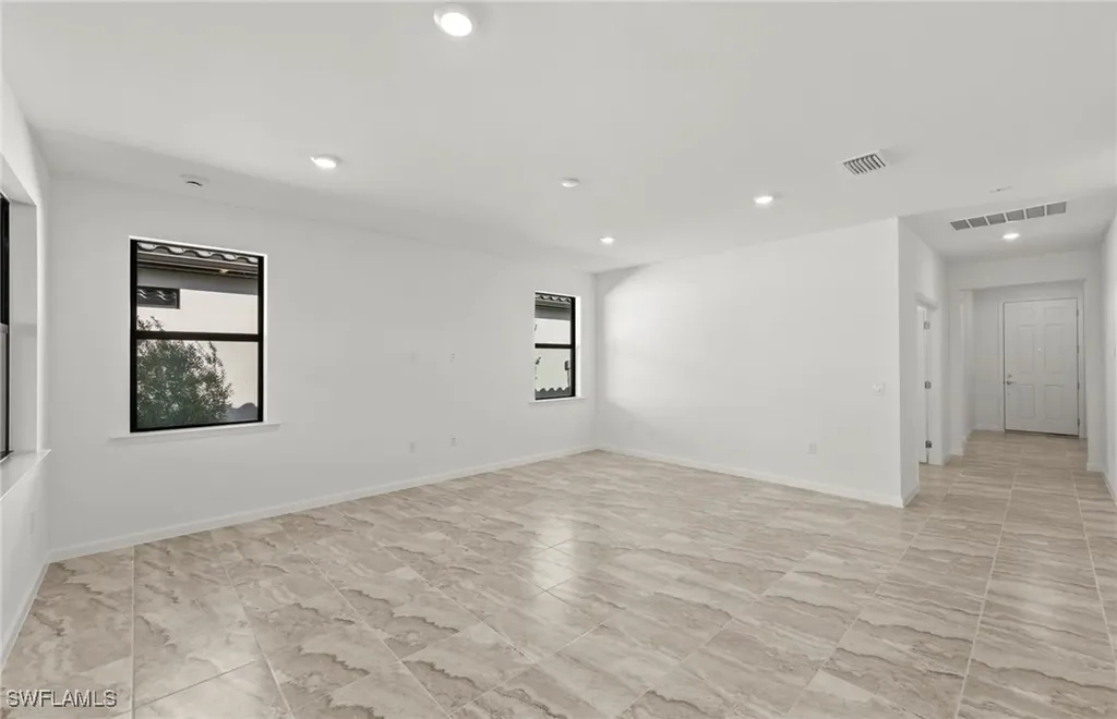 3922 E Hampton Circle Alva FL 33920